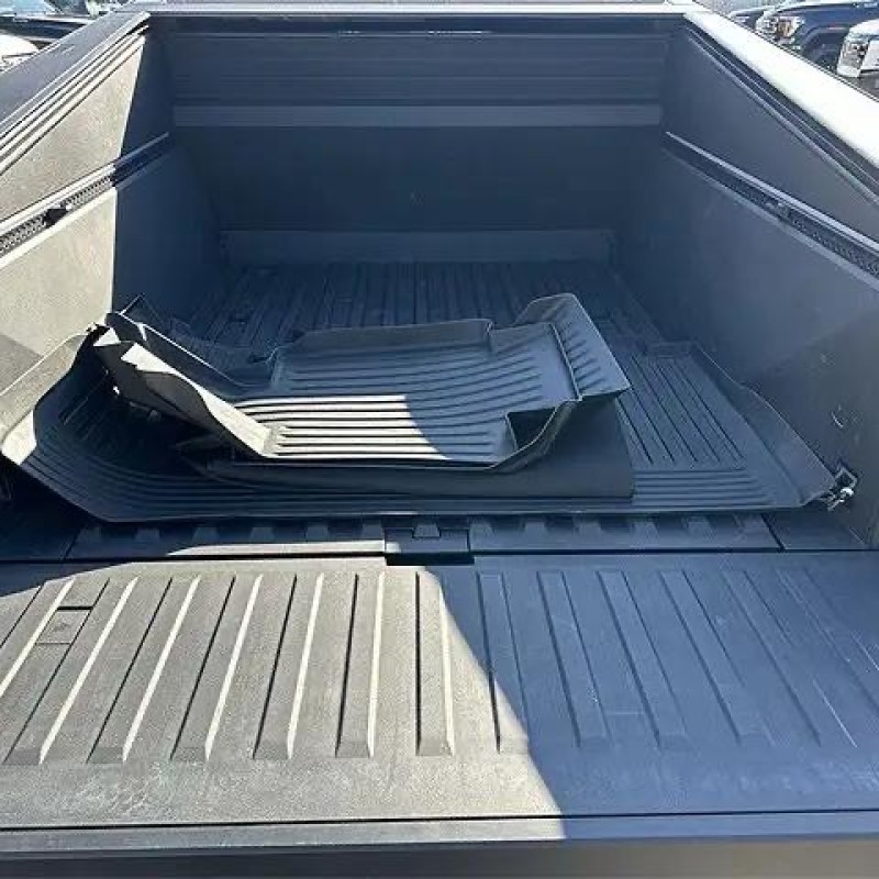 2024 Tesla Cybertruck