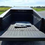 2024 Tesla Cybertruck Cyberbeast